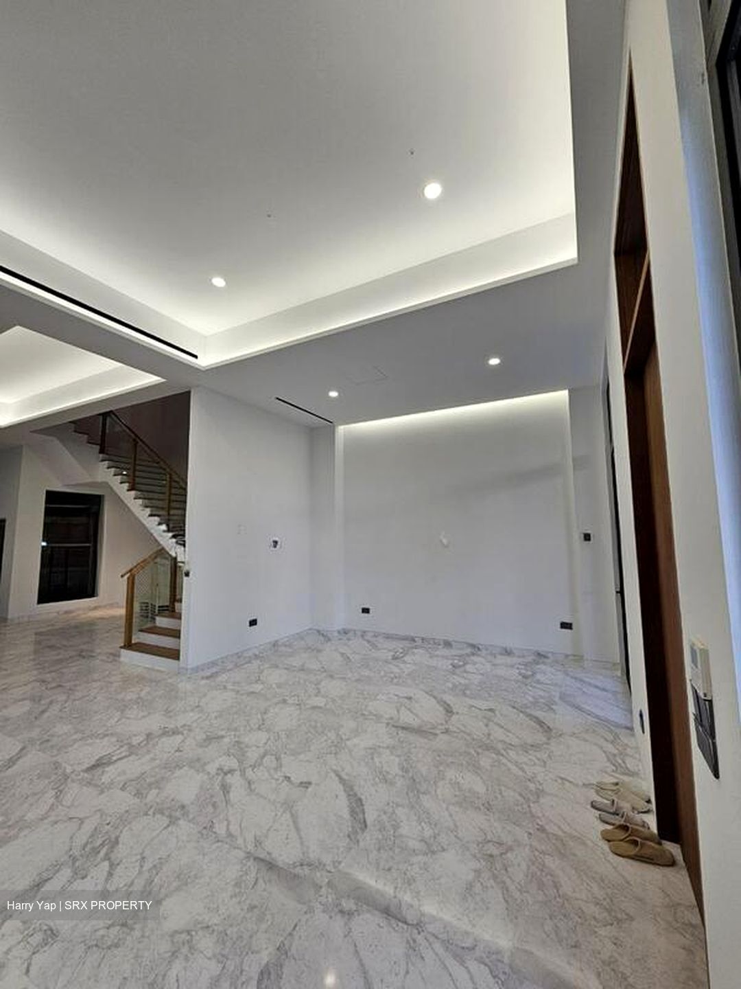 Palm Drive (D15), Semi-Detached #509173801